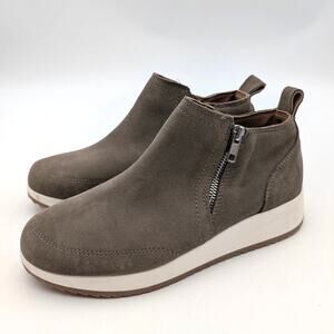 Blondo Ellorie Wedge Sneaker Boots Women's Rock Suede Size US8M EU38.5